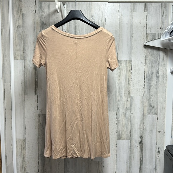 Forever 21 Tunic - Picture 2 of 3